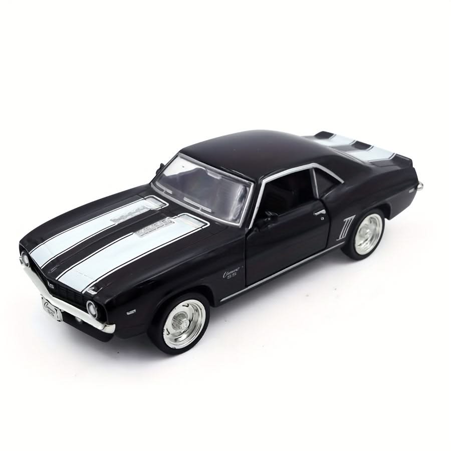 RMZ 1:36 Alloy Chevrolet Corvette SS – Retro Sports Car Model