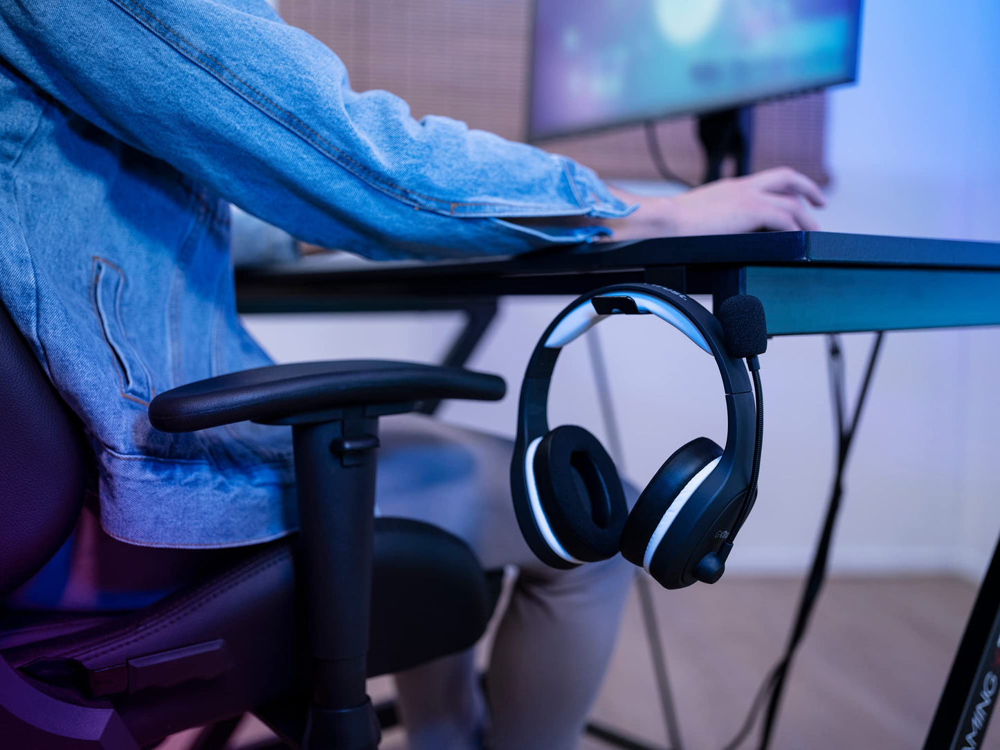 Trust GXT 391 Thian - PS5/PC Wireless Headset, USB Dongle, Mic