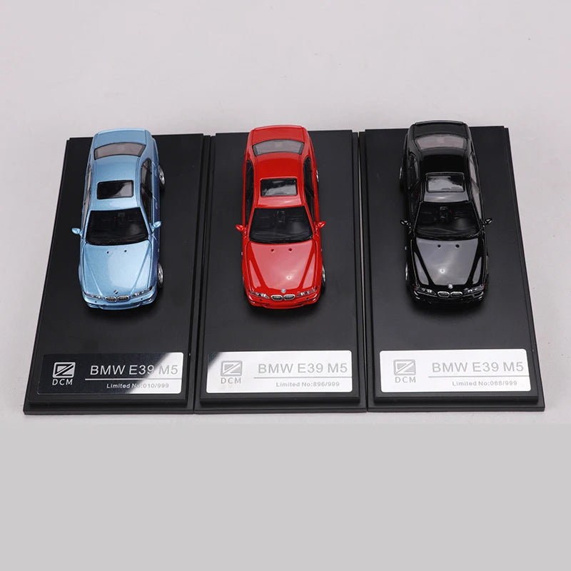DCM 1:64 E39 M5 Alloy Model Car