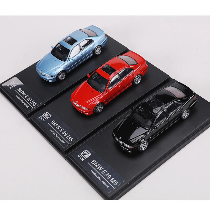 DCM 1:64 E39 M5 Alloy Model Car