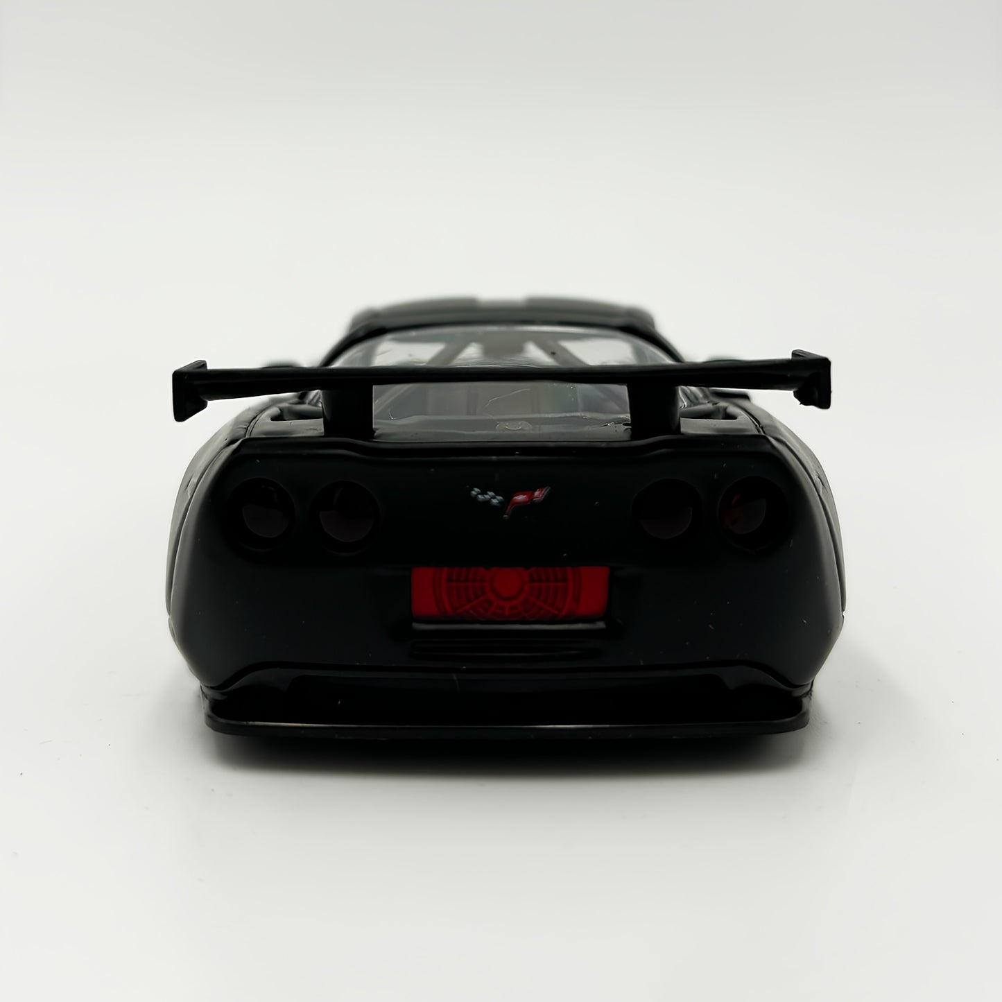 MAKEDA Corvette C6-R Black Pull-Back Alloy Car – Openable Door Toy Gift