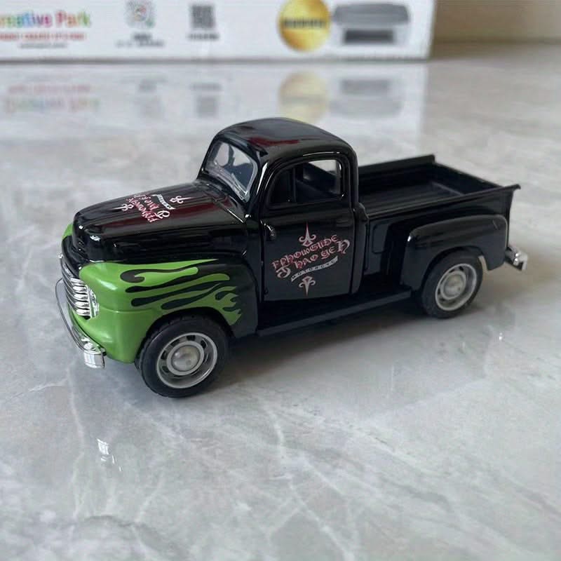 1:32 Alloy Graffiti Pickup Car Model – Die-Cast Toy with Openable Doors