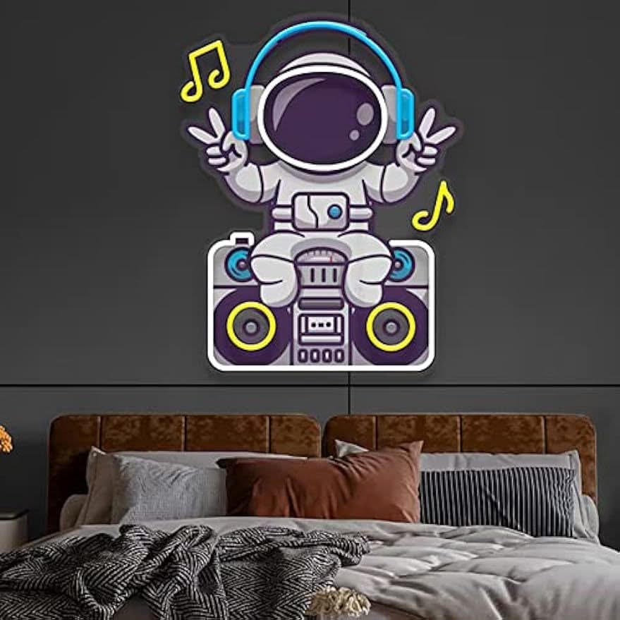 Personalized Astronaut Neon Sign – Custom LED Wall Art for Bedroom or Events