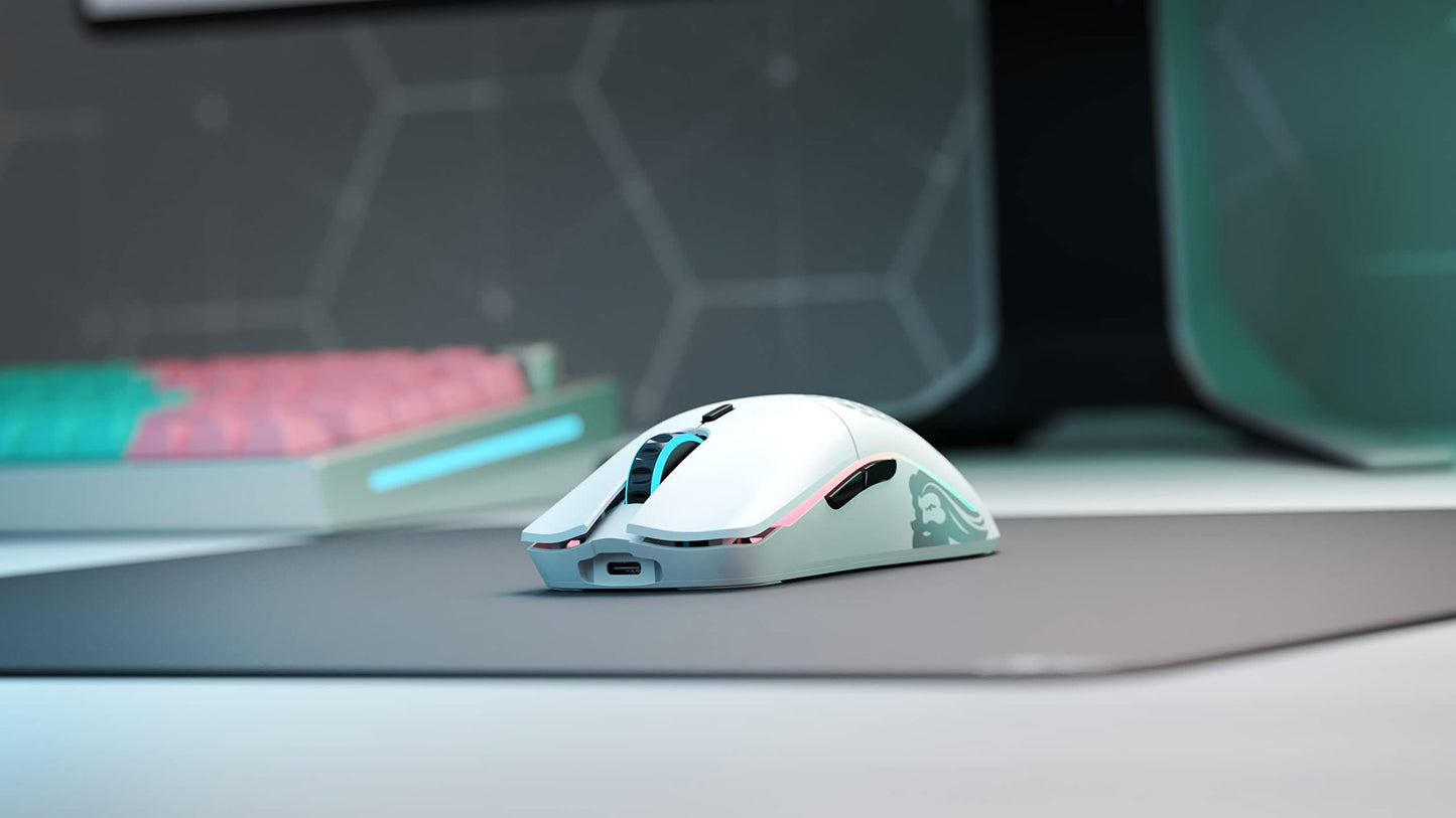 Glorious Model O Wireless Gaming Mouse, 69g, RGB, 71h Battery, White