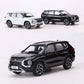 Im Angebot: Outlander SUV Modellauto (Maßstab 1:43) in Schwarz/Weiß aus Legierung