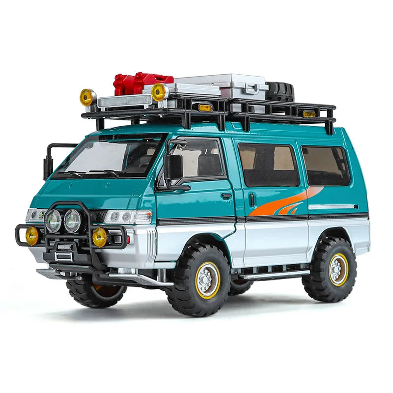 1/24 Mitsubishi Delica Alloy Off-road Vehicle Diecast Toy Model