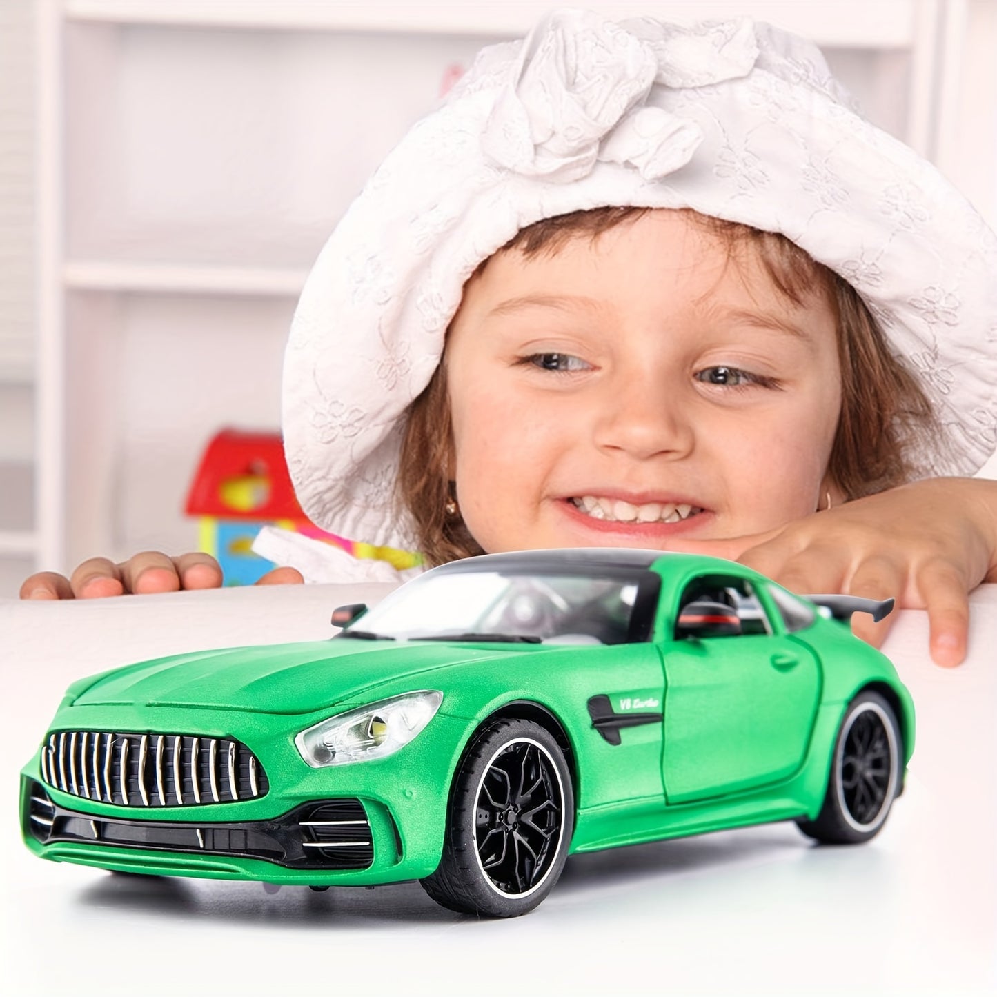 1/24 Green Demon GTR - Alloy Pull Back Car with Sound & Lights