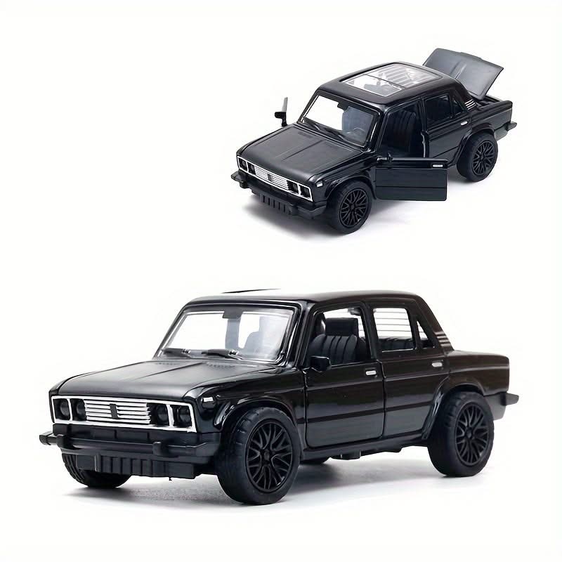 1:36 Scale Alloy Vintage Red Sedan – Realistic Car Model with Opening Doors