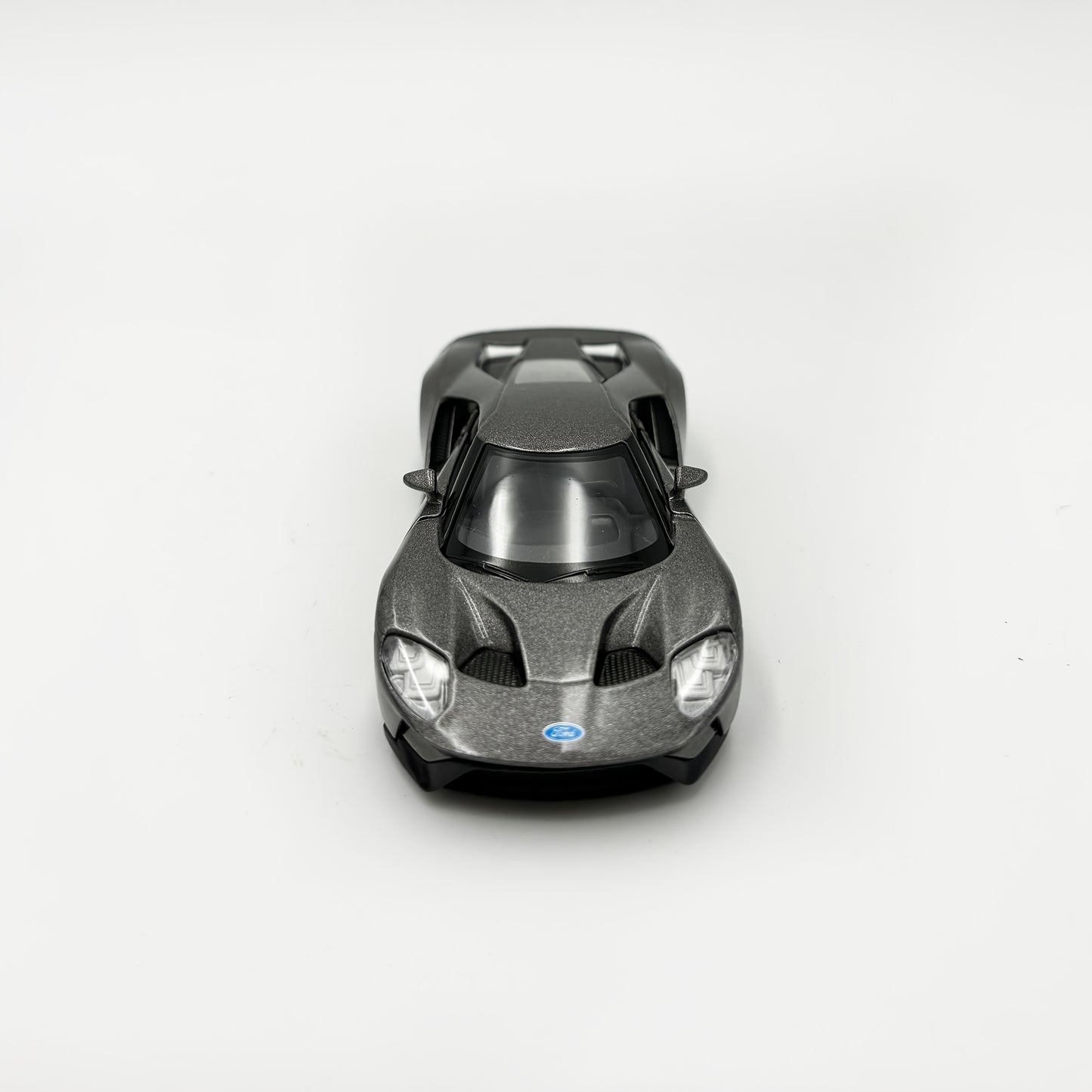 Ford GT Pull-Back Metal Car Model – MAKEDA Collectible Toy Gift
